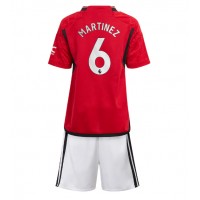 Manchester United Lisandro Martinez #6 Heimtrikotsatz Kinder 2023-24 Kurzarm (+ Kurze Hosen)